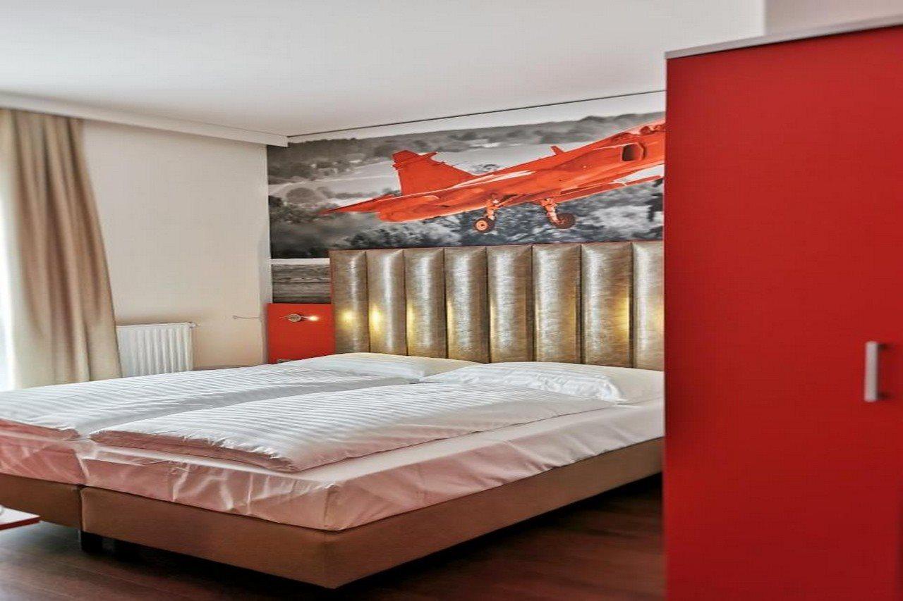 AMEDIA Express Graz Airport Hotel Feldkirchen bei Graz Kültér fotó